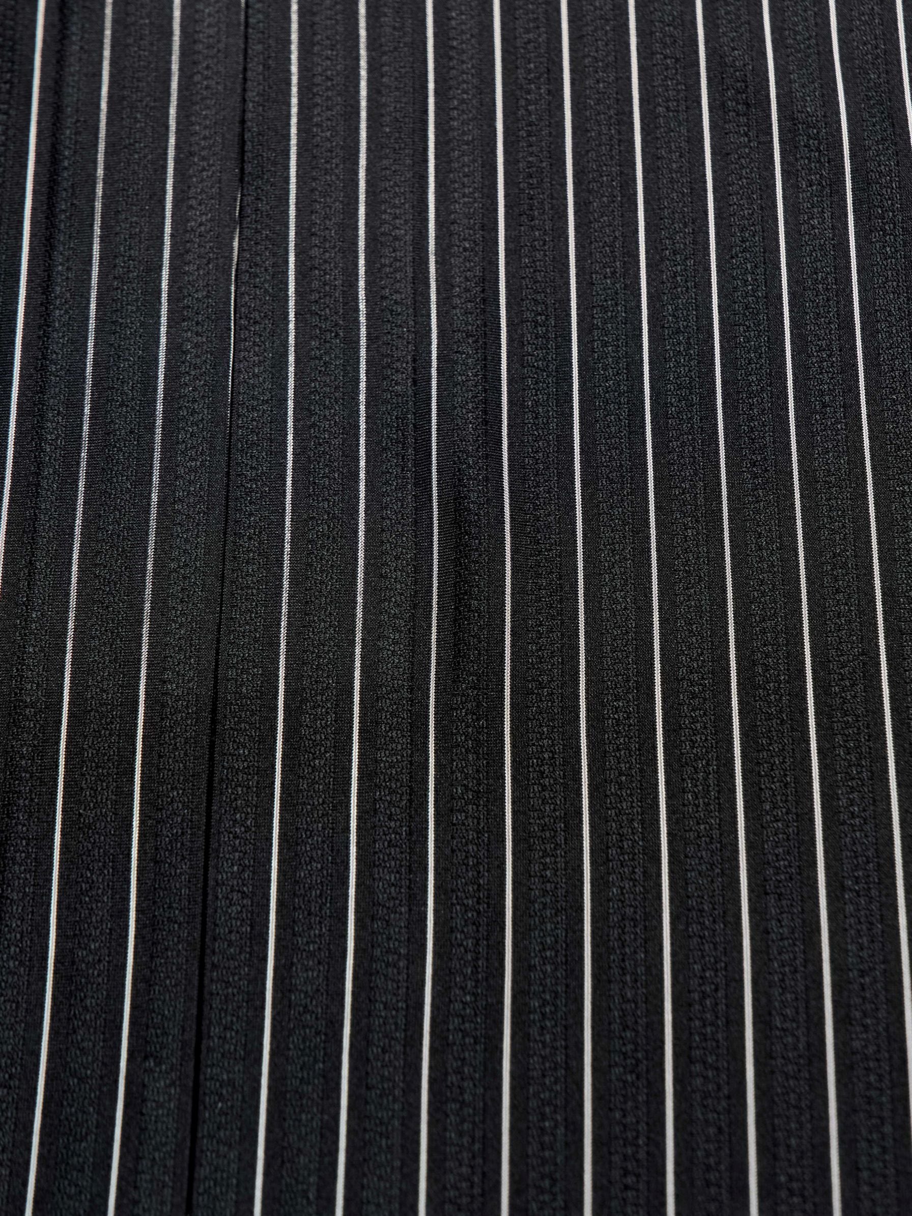 T&3s AeroStripe Premium Stretch Golf & Casual Polo - Black