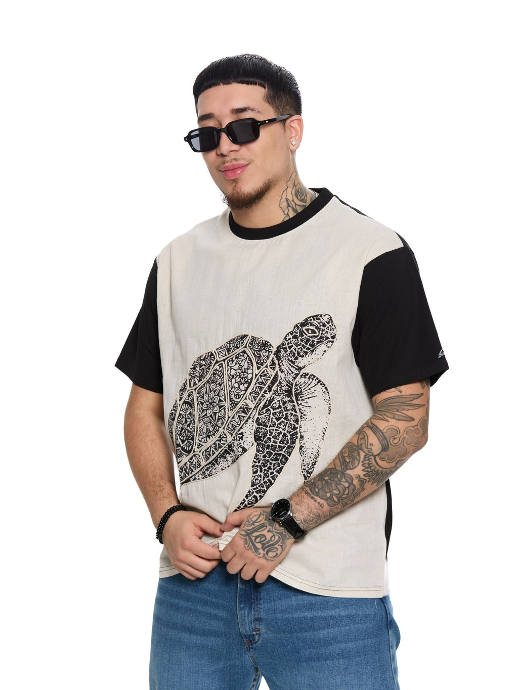 T&3s Graphic T-Shirt – Handcrafted String Embroidery - Turtle