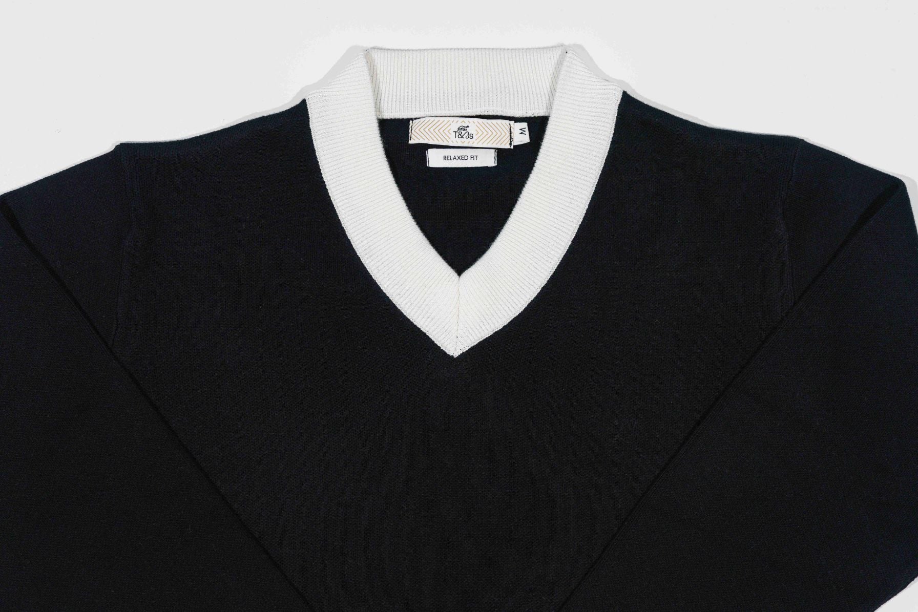 T&3s Monarch Knit V-Neck Cotton Sweater - Black