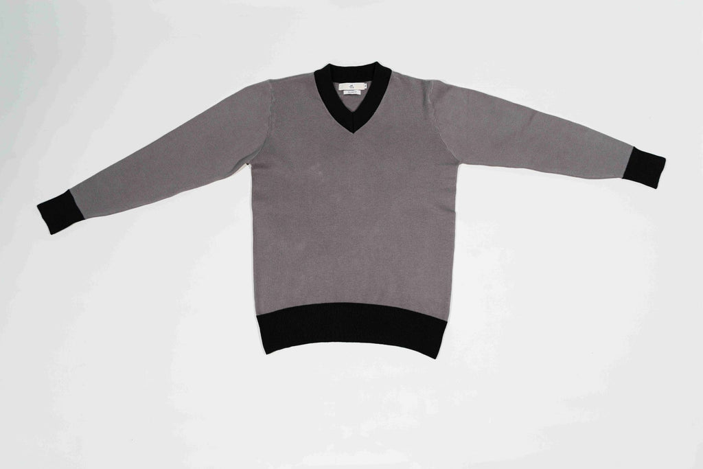 T&3s Monarch Knit V-Neck Cotton Sweater - Carbon Gray