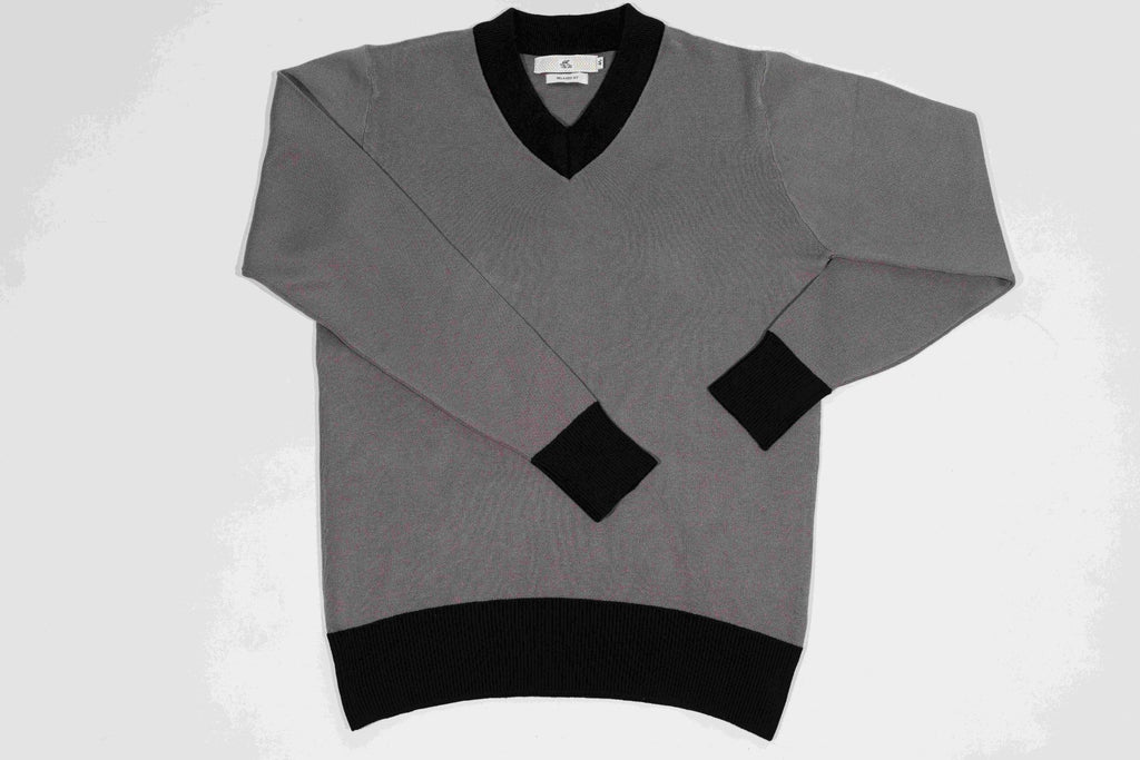 T&3s Monarch Knit V-Neck Cotton Sweater - Carbon Gray