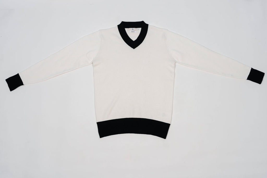 T&3s Monarch Knit V-Neck Cotton Sweater - White