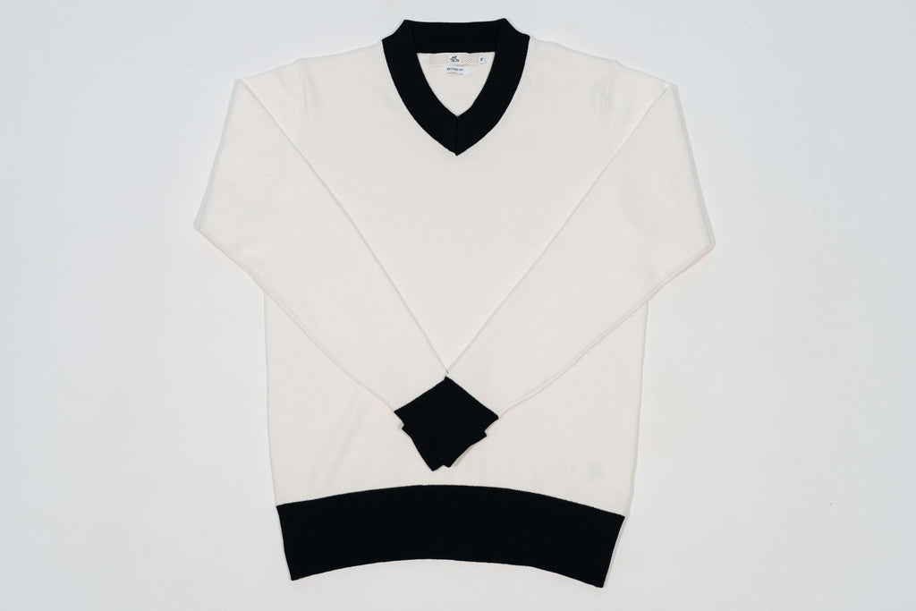 T&3s Monarch Knit V-Neck Cotton Sweater - White